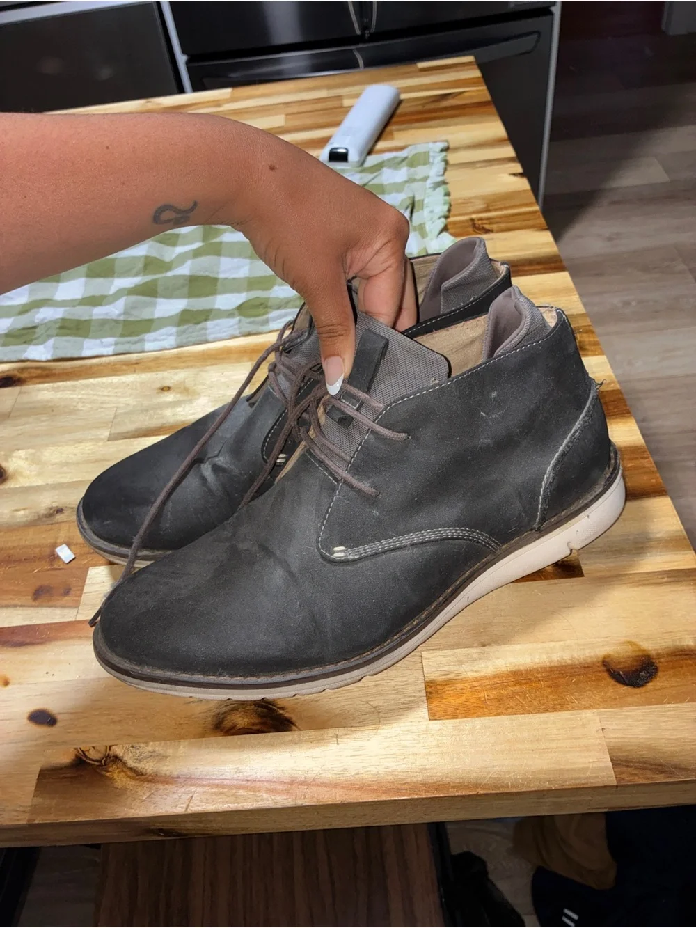 Reaction Kenneth Cole Men’s Chukka Boots in Dark Gray with White Sole